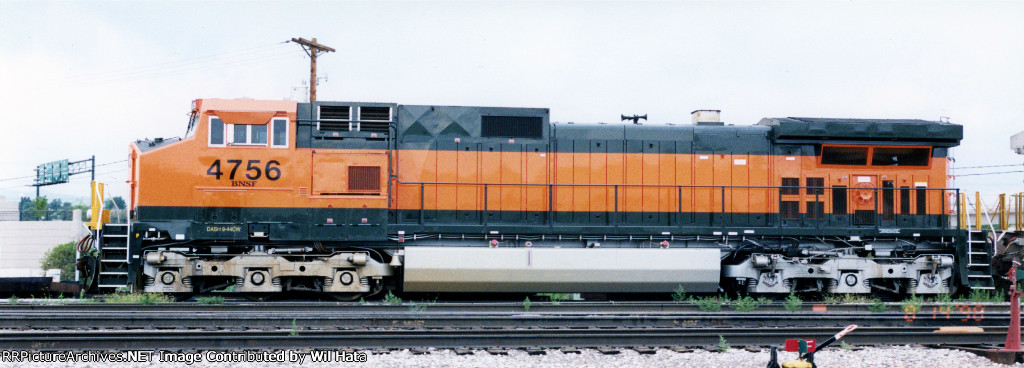 BNSF C44-9W 4756